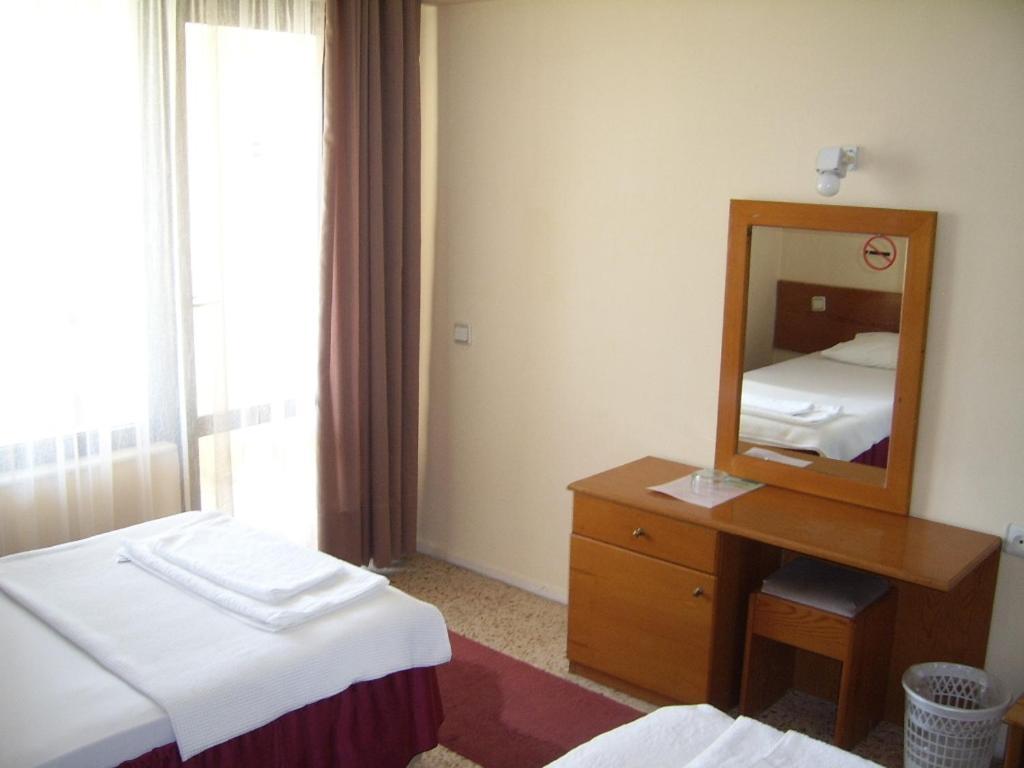 Salute Hotel Marmaris Quarto foto